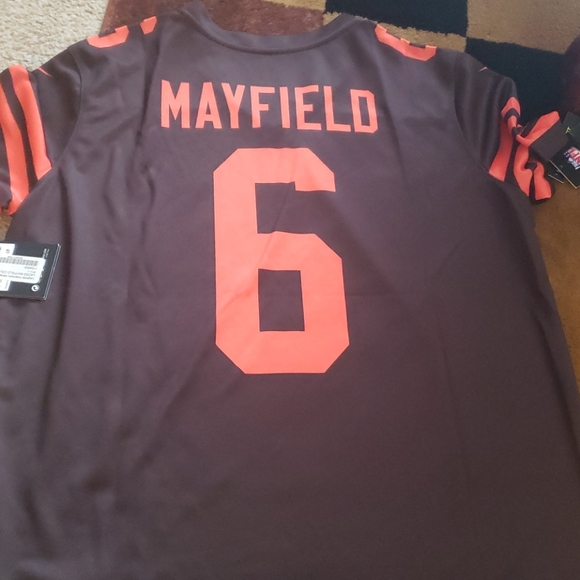 Browns Jersey - Picture 3 of 9